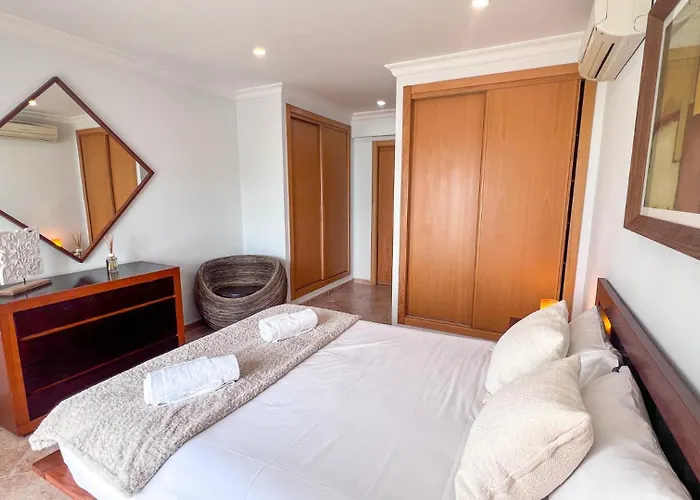 Ocean View Apartament *